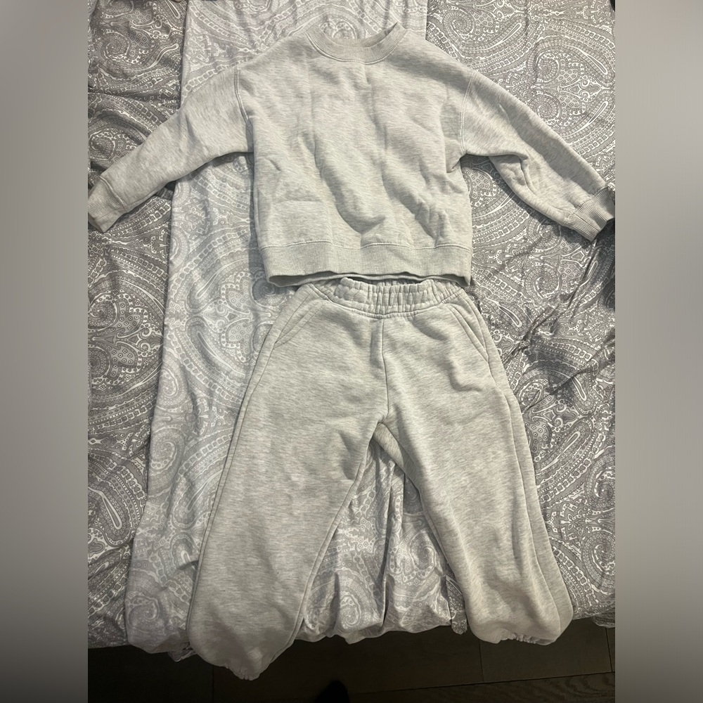 ZARA Jogger girls sweatsuit set